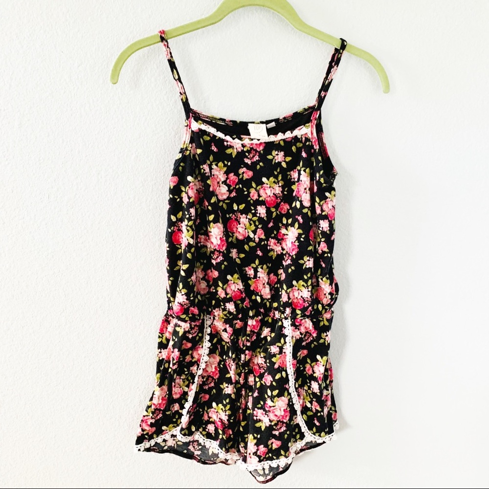Over the Top Black Floral Jersey Knit Romper Sz Lg